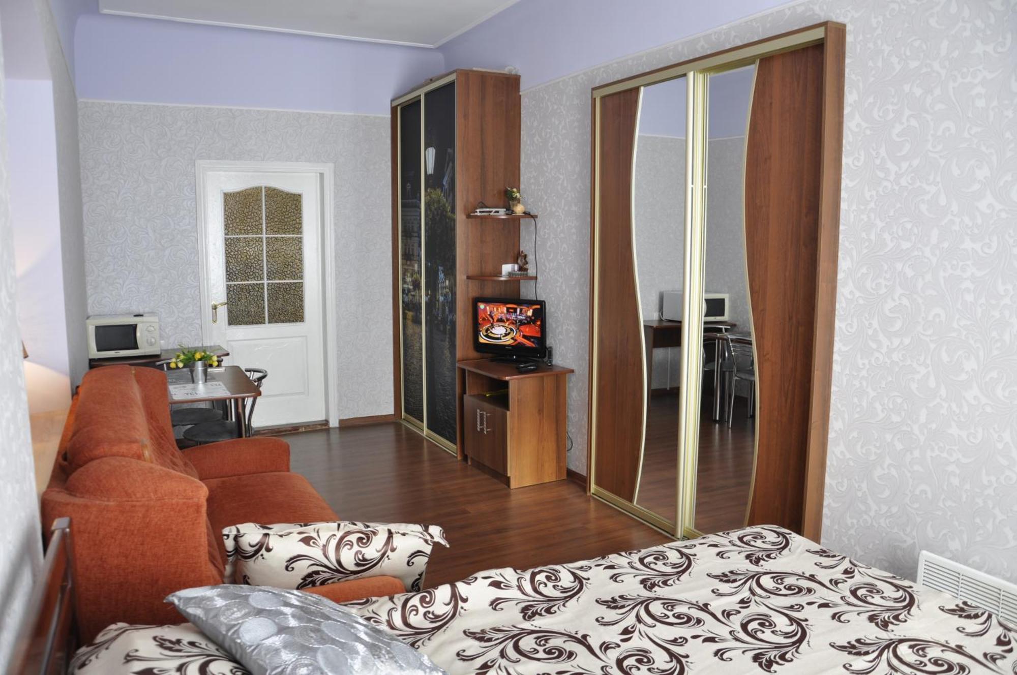 Apartments Near Rynok Square On Staroyevreyska And Fedorova Streets Apartment *
