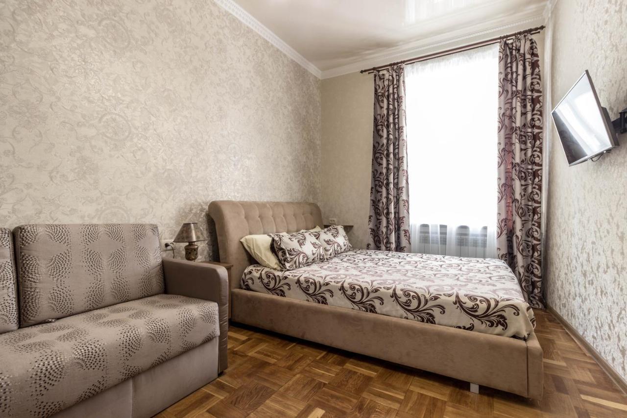 Apartment Apartments Near Rynok Square On Staroyevreyska And Fedorova Streets Lviv